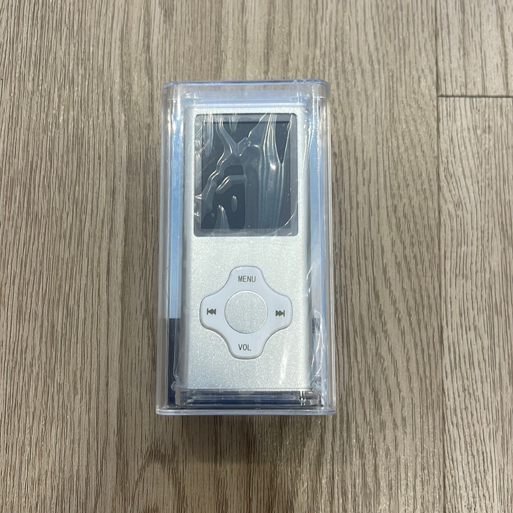 MP3/MP4 Player 2GB